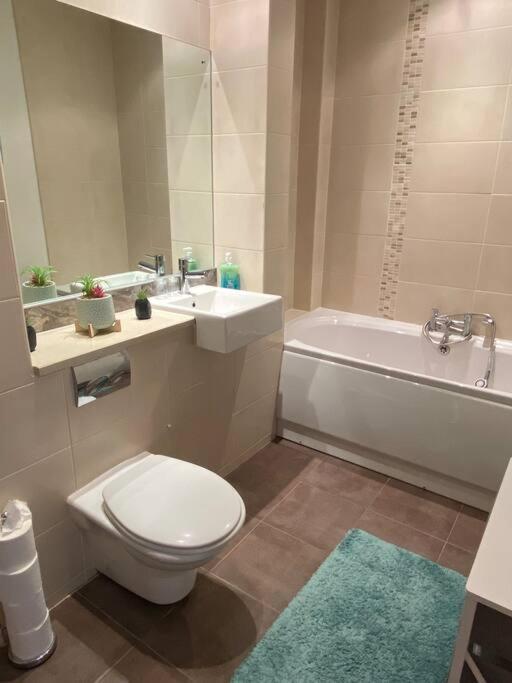 3 Bedroom Penthouse In * Larne